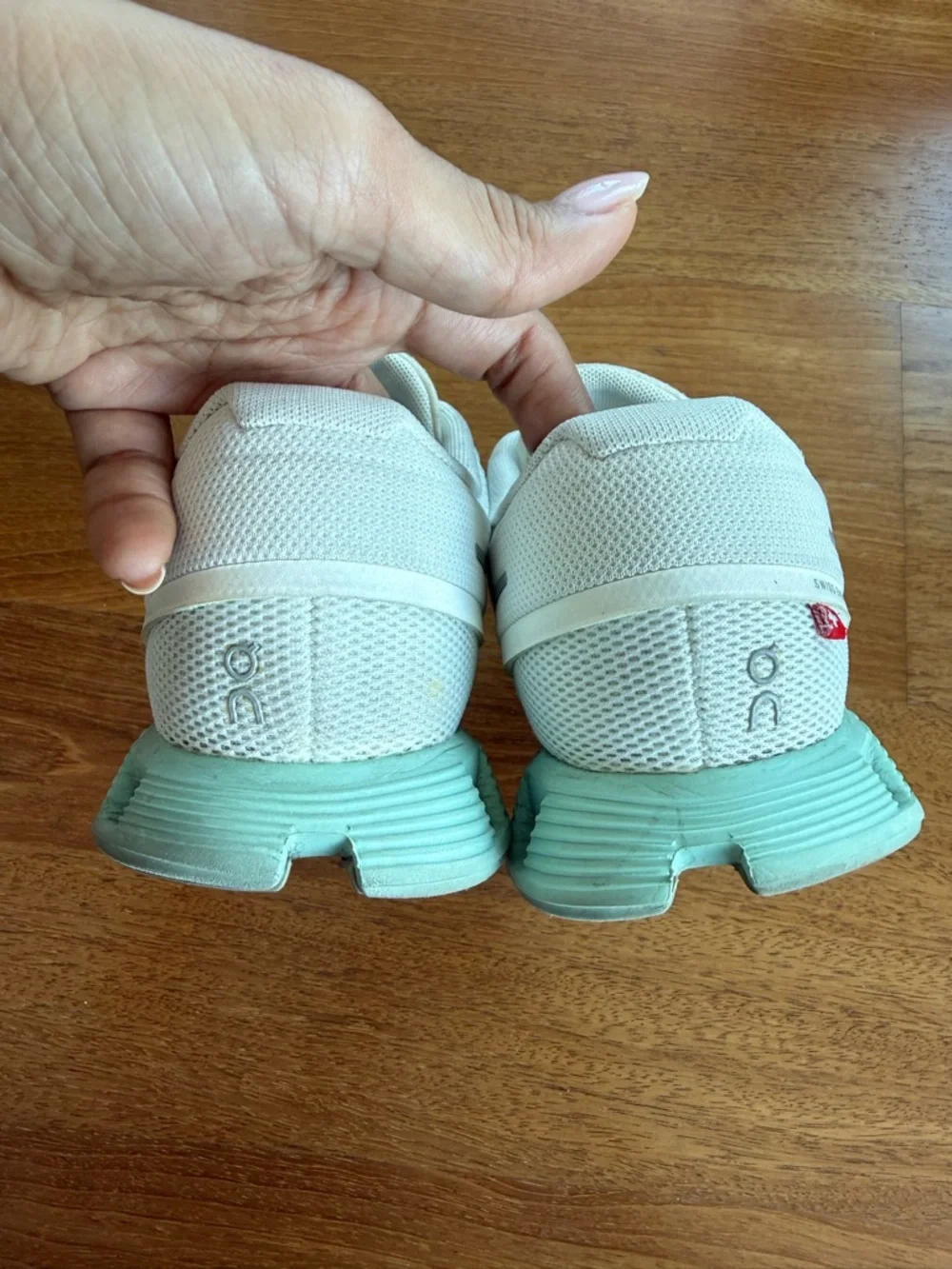 On Cloud 5 Sneakers – Undyed White Creek – Women’s 8 - Picture 5 of 8